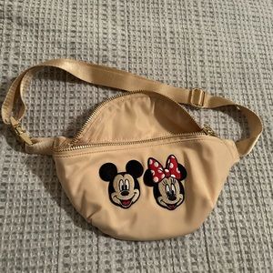 Stony Clover Lane sand Fanny pack